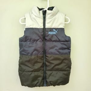 Puma Boy's puffy vest Size 5
